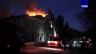 מרכז העיר לוגנסק ספג מתקפת כטב"מ מאסיבית שגרמה נזק לבתים ומתקנים אזרחיים, הודיע ראש הרפובליקה העממית לוגנסק…