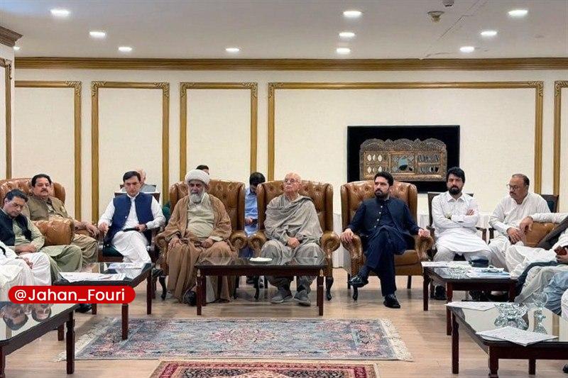 جهان بین‌الملل فوری🌍: توافق اپوزیسیون پاکستان برای تشکیل جبهه متحد پارلمانی🔹سران شماری از احزاب اپوزیسیون پاکستان در نشستی در اقامتگاه «فضل‌ال