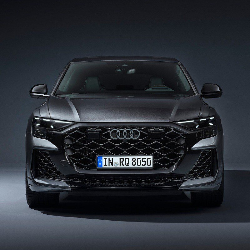 Новая Audi RS Q8 Performance 5