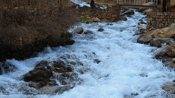 پیام ما آنلاین: 🔷بررسی برای شناسایی منشأ بیماری گوارشی ادامه دارد🔶پایان نگرانیها در باینگان؛ آب شرب آلودگی میکروبی و شیمیایی ندارد + وی