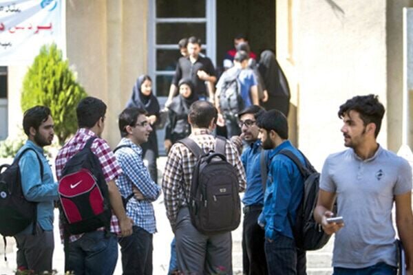 خبرگزاری ایرنا: تقویت هویت نوجوانان؛ محور برنامههای مراکز شبهخانواده تهران🔹مدیر بهزیستی شهر تهران با تأکید بر ضرورت تحقق رشد همهجانبه
