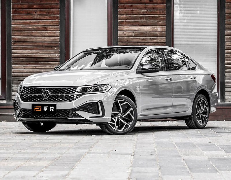 Geely Monjaro стал самым популярным автомобилем Китая 8