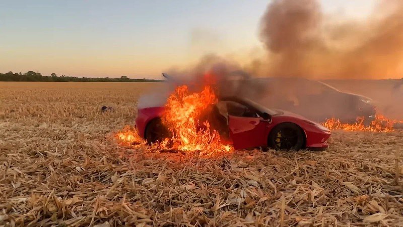 Автоблогера WhistlinDiesel арестовали в США за неуплату налогов за Ferrari, который он СЖЁГ. 3