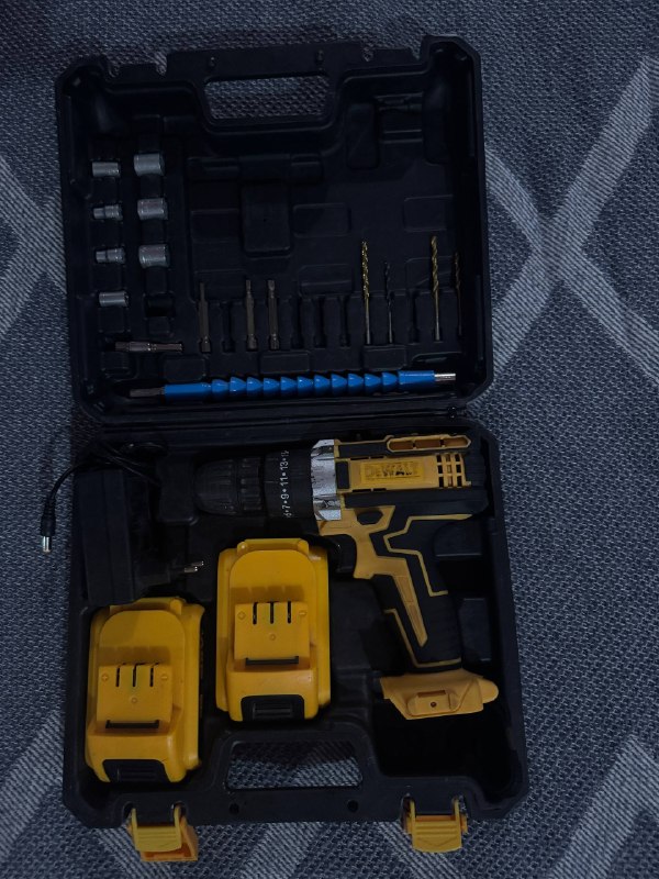 Продам мощную аккумуляторную дрель-шуруповерт — фото 1