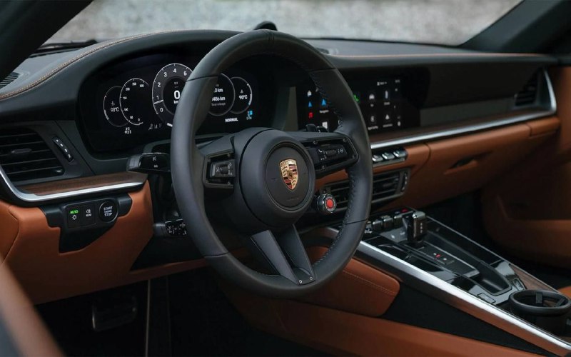 Porsche выкатила обновлённый 911 Carrera S: легендарный спорткар стал ещё круче. 2