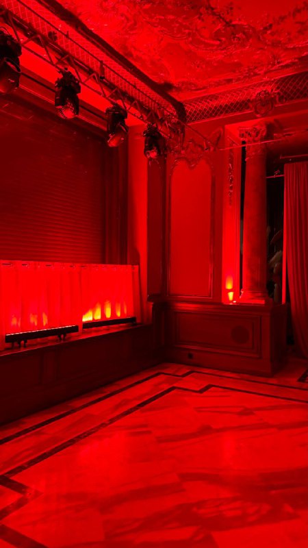 Атмосфера алаяАтмосфера алая