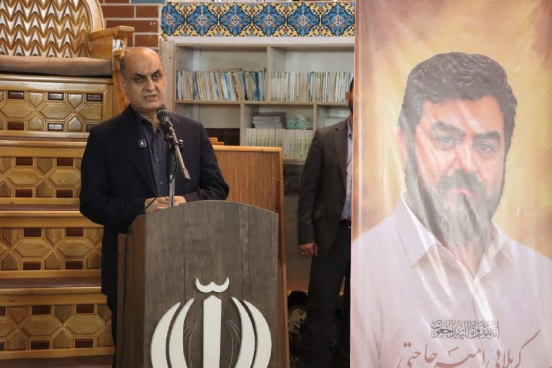 استان گیلان: 💥 هادی حق‌شناس استاندار گیلان در مراسم چهلم رهبر شهید انقلاب و یادبود مرحوم امیر حاجتی در رشت؛🔹 نهضت جنگل گفتمانی متفاوت