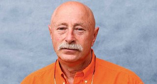 Бастрыкин поручил проверить книги Григория Остера на «сомнительные с педагогической точки зрения установки»Глава Следственного комитета Александр Бастрыкин поручил проверить книги детского писателя Григория Остера. Об этом он заявил во время заседания коор