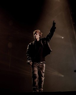 Штраф Pharaoh, перенос памятника Солженицыну. Интересные новости к 18:30 мск:🔷 Силовики и суды. Рэпера Pharaoh оштрафовали на 80 тысяч рублей за пропаганду наркотиков в треках. С 1 марта в России вступили в силу изменения, обязывающие маркировать любые упо