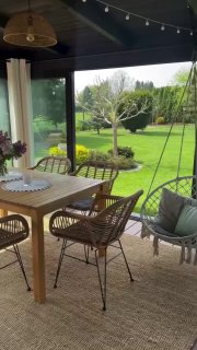 Терраса с открытым патио идеальное место для вечера Мебель из светлого дерева, свечи в гирляндах и ощущение, что весь мир остался где-то там, за де... - изображение 1 - мебель, telegram, view