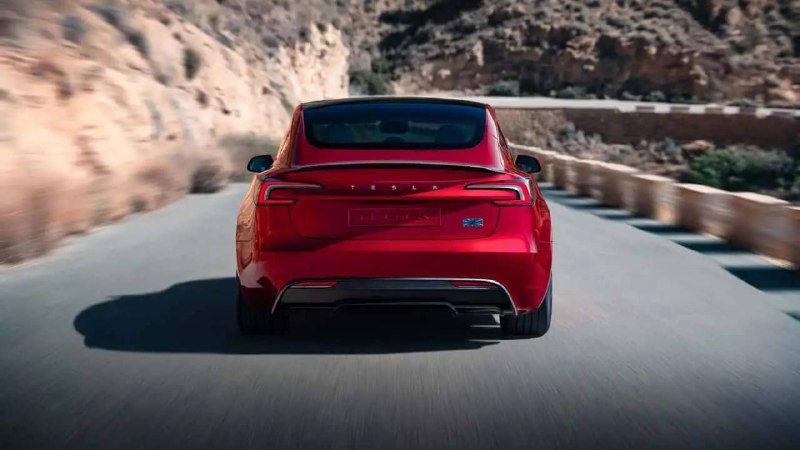 Новинка от Tesla. Подвезли обновление Tesla 3 Performance 3
