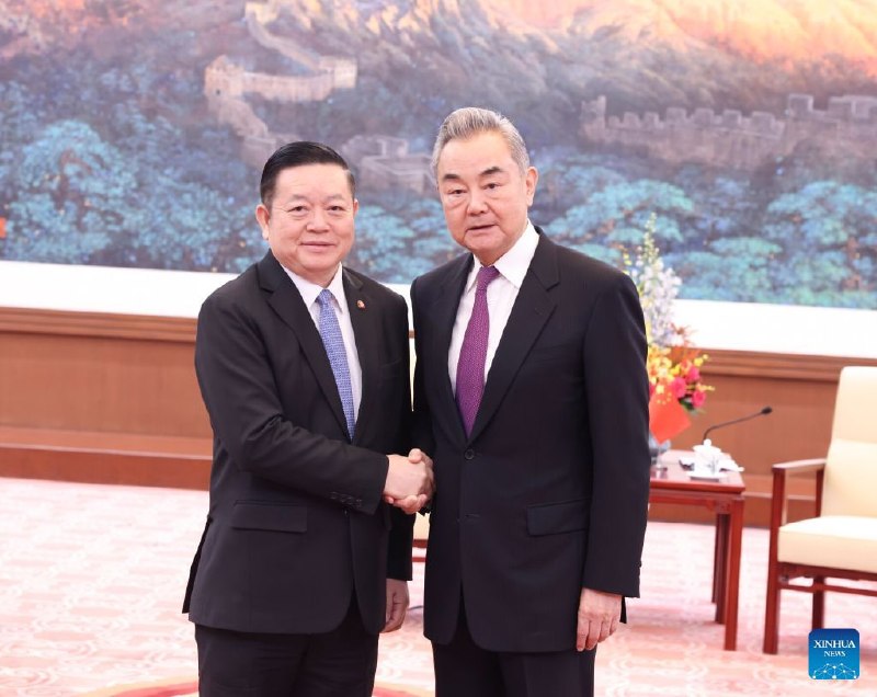 China's Foreign Minister: Beijing supports the central role of "ASEAN" in the regional architecture