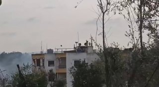 זהו מקום שקשור לדשמן בשחר מפדון, שנמצא בדרום לבנון, התפוצץ. כטב"מ ישראל נוסף התפוצץ בעיירה מפדון הממוקמת בד…
