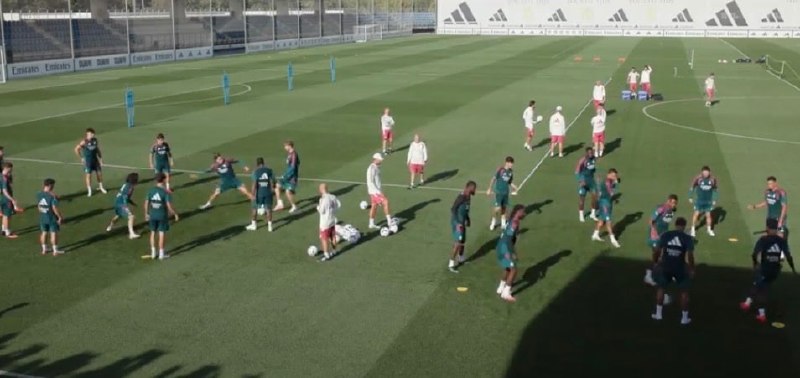 RealMadridCFNews | رئال مادرید سی اف نیوز: تمرین امروز تیم برای بازی فردا مقابل سوسیداد.🚫 شوامنی🚫 ادر🚫مندی🚫 آسنسیو🚫 پیتارچ🚫 اندریک🚫 رودریگو🆔 @RealMadridCFNews