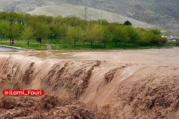 ایلام فوری: آغاز عملیات احداث سیلبند و جدولگذاری در سرابله🔹شهردار سرابله از آغاز عملیات احداث سیلبند و جدولگذاری در مسیر رودخانه