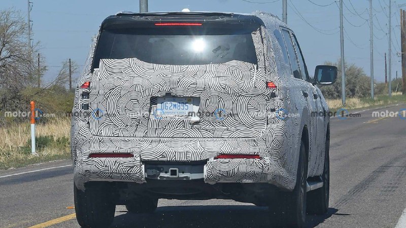 Внедорожник Nissan Patrol нового поколения вышел на испытания 5