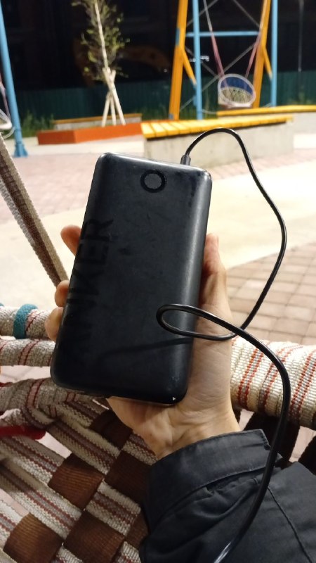 Срочно продам powerbank на 40,000 mAh