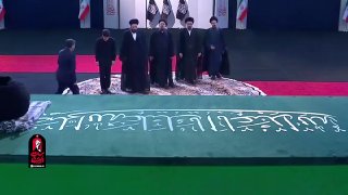 בית האימאם ח'ומייני כיבד את גופת מנהיג המהפכה האסלאמית שנהרג