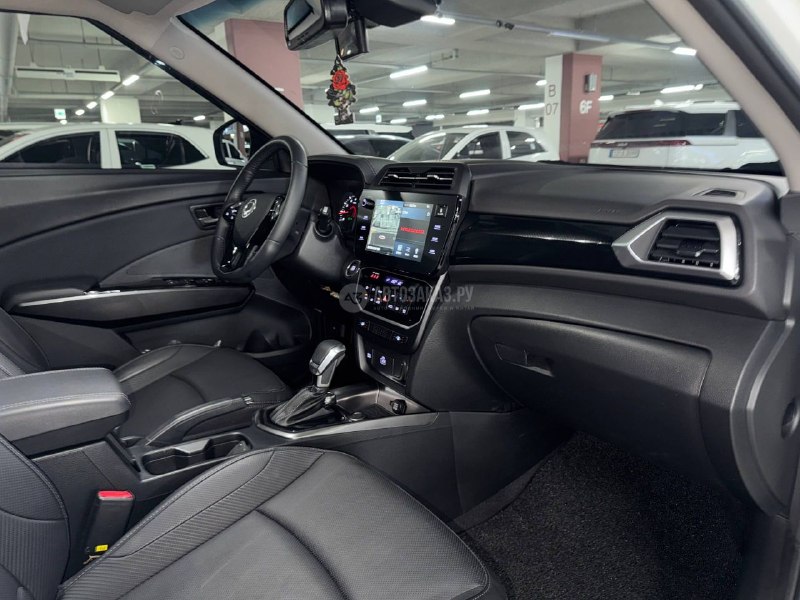Ssangyong Tivoli 2024 фото 8