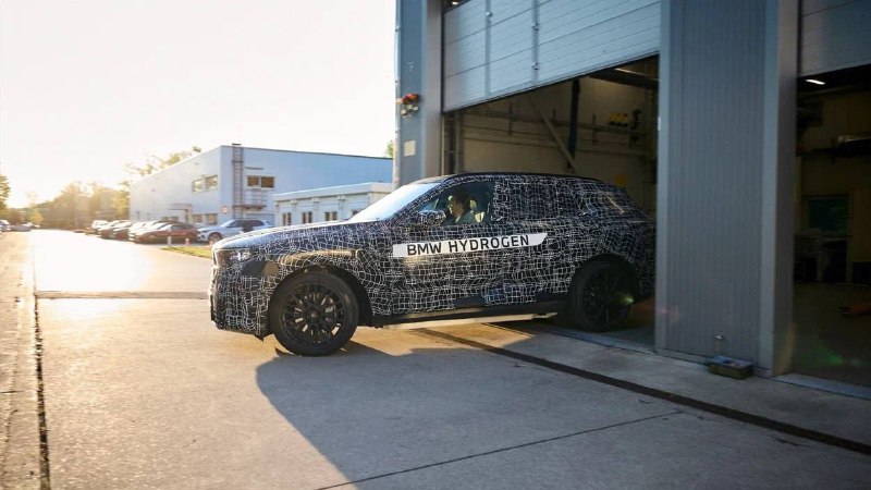 BMW готовит водородный X5: первые подробности 3