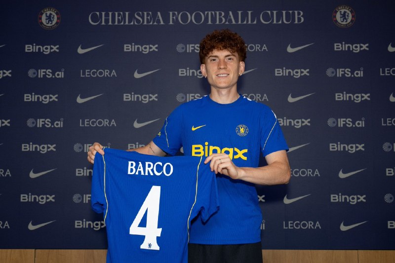 CHELSEA CF: از ولنتین بارکو هم به صورت رسمی رونمایی شد.خیلی خوشحالم که اینجا هستم و برای این باشگاه بازی می‌کنم. چلسی یکی از بهترین 