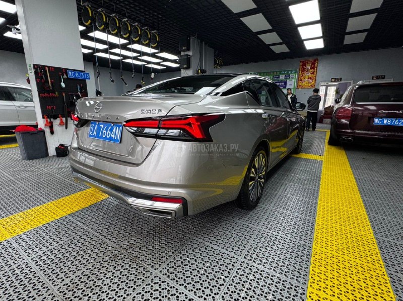 Nissan Teana 2022 фото 2