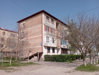 Yangi Hayot tumani sholikor 3 tor koʻchasi 50 doʻm 7 kv