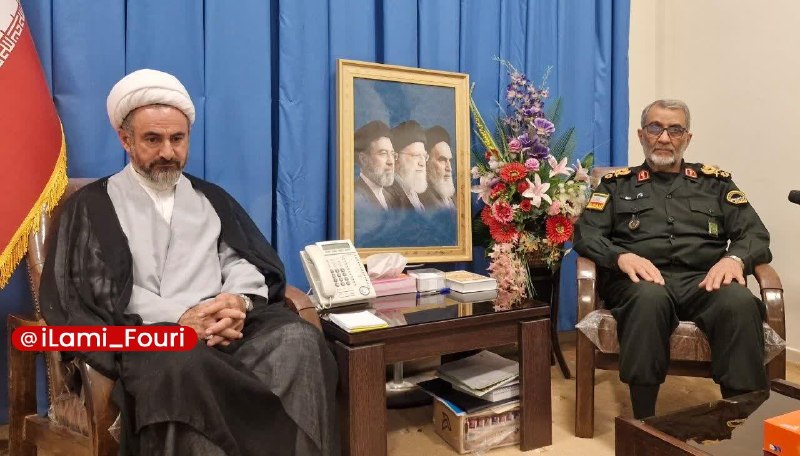 ایلام فوری: دیدار جانشین فرمانده کل انتظامی کشور با امام جمعه ایلام🔹سردار قاسم رضایی، جانشین فرمانده کل انتظامی کشور، با امام جمعه ا