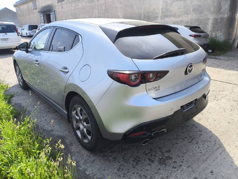 Mazda 3 2023 фото 3