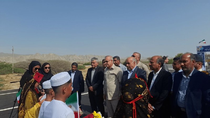 اخبار هرمزگان: ترانشه حاجیآباد پس از ۱۰ سال با اعتباری بالغ بر ۵۰۰ میلیارد تومان افتتاح شد 🔹معاون هماهنگی امور عمرانی استانداری هرمزگا