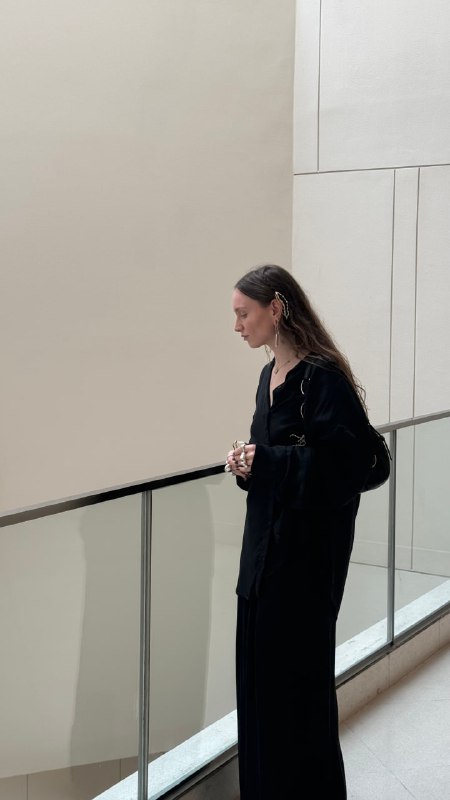 // Музей современного искусства в Тайланде //Кажется, тайцы — фанаты Сальвадора Дали. И на самом деле сюрреализм в Тайланде развивался примерно в тот же период, что и у Дали. Зацепила глазами много идей, которые хочу реализовать на съемках и с клиентами. А чем вдохновляетесь вы?// Музей современного искусства в Тайланде //Кажется, тайцы — фанаты Сальвадора Дали. И на самом деле сюрреализм в Тайланде развивался примерно в тот же период, что и у Дали. Зацепила глазами много идей, которые хочу реализовать на съемках и с клиентами. А чем вдохновляетесь вы?