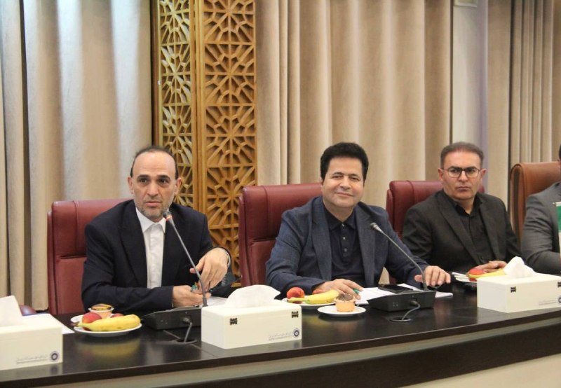 اتاق بازرگانی اردبیل: گزارش تصویری ۴💢 دومین جلسه کمیته حمایت قضایی از سرمایه گذاری، تولید و اشتغال استان /۱۴۰۵ با حضور #یوسف_خدادادی معاون قضا