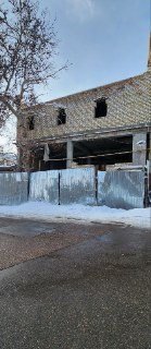 Здание в Яккасарайском р-не 700м.кв
