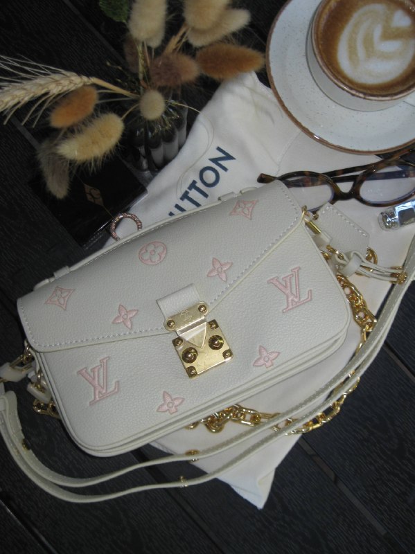 Louis Vuitton Louis Vuitton Pochette Metis East West, фото 19