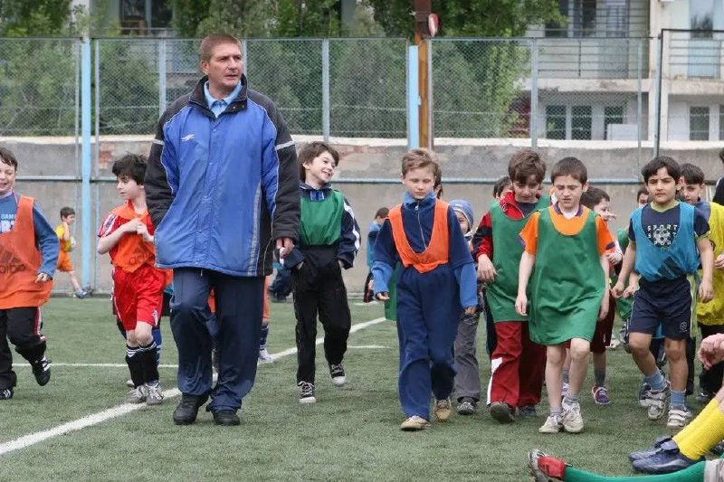 🔹 «МОЛОДЕЖКА» ПРЕДСТАВЛЯЕТ фото