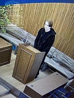 В Москве на 15 суток арестован студент Максим Хейфец, участвовавший «в несанкционированном мероприятии против блокировок интернета» на Болотной площади, он признан виновным в неповиновении полиции — пресс-служба судов столицы Ранее сегодня МВД России заяви