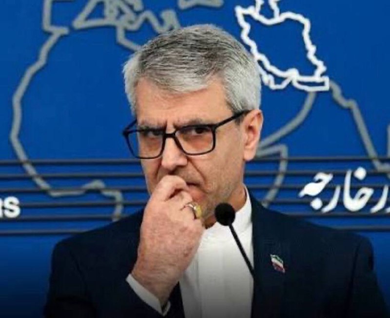 شهر هوشمند: ❌اسماعیل بقائی سخنگوی وزارت امور خارجه ادعای امارات مبنی بر پرتاب موشک از سوی ایران به سوی این کشور را کاملا مردود دانست