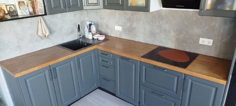 Хочу показать нашу деревянную столешницу на кухне, которую я сама отреставрировала. Покупали её лет 6 назад в Лемана Про, несколько раз покрывали м... - изображение 8 - деревянную, лемана, про