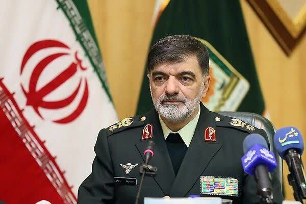 قم زیبا: 🔴سردار رادان: دشمن به دنبال بهانه برای ایجاد آشوب در کشور استفرمانده کل انتظامی جمهوری اسلامی ایران:🔹دشمن از ما دست برند
