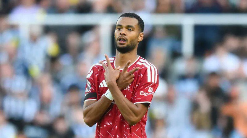 LIVERPOOL IRANI | لیورپول ایرانی: 📊 | کودی خاکپو با پیراهن لیورپول:👕 ۱۵۴ بازی۶۱ مشارکت گل⚽️ ۴۳ گل۱۸ پاس گل@LiverpooliRani