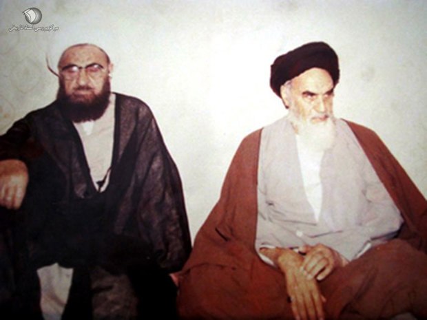 جماران: 🔰 واکنش امام به بیماری آیت الله محلاتی چه بود؟🔸بیست و هفتم مرداد ماه سال 60 آیت الله بهاءالدین محلاتی به رحمت حق پیوست.🔆