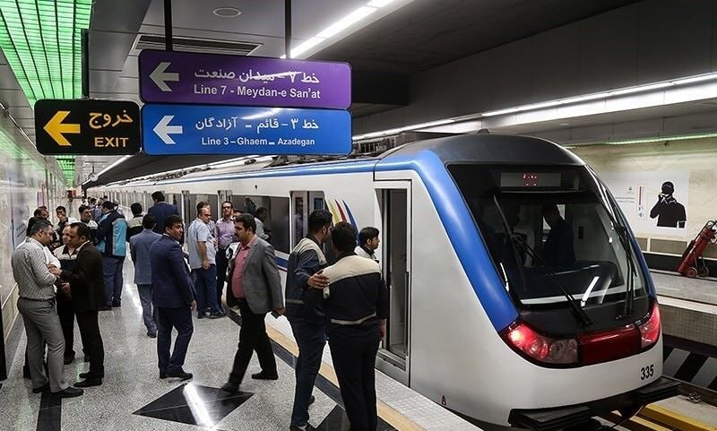 20% increase in subway passengers during free public transportation
