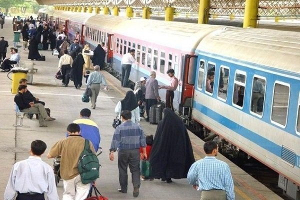 بوکان آنلاین= موکریان: 💢 آغاز پیش‌فروش بلیت‌ قطارهای مهر🔻پیش فروش بلیت‌ قطارهای مسافری برای بازه زمانی یکم تا ۳۰ مهرماه (مسیرهای رفت تا ۳۰ مهر 