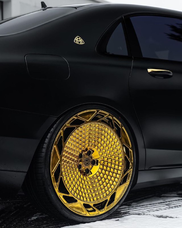 Mercedes Benz 3