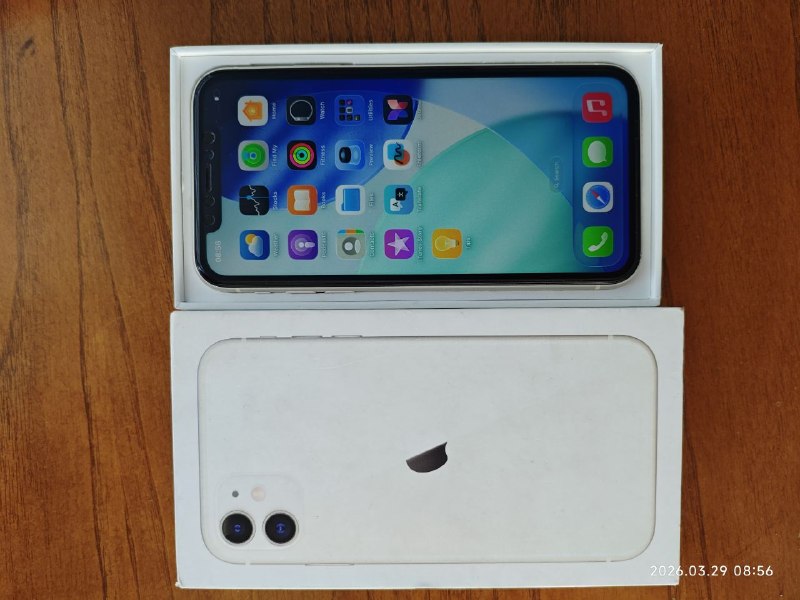 iPhone 11 64gb 300 Lar — фото 1