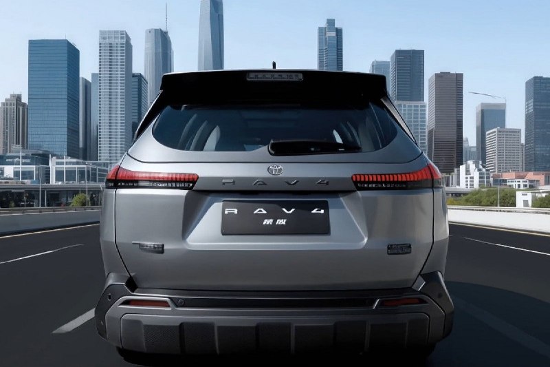 В Китае представили новый Toyota RAV4 с обычным ДВС 6