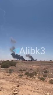 תמרות עשן עולות מהבסיס האמריקני בירדן