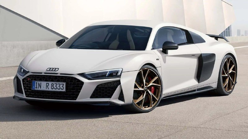 Audi представила прощальный R8 для Японии 1