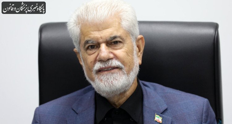 پایگاه خبری پزشکان و قانون (پالنا): 🔹 رئیس کمیسیون بهداشت مجلس در نامه‌ای به رئیس‌جمهور:🔵 تداوم مشکلات نقدینگی بخش دارویی، کمبود دارو را افزایش می‌دهد🔹 ضرور