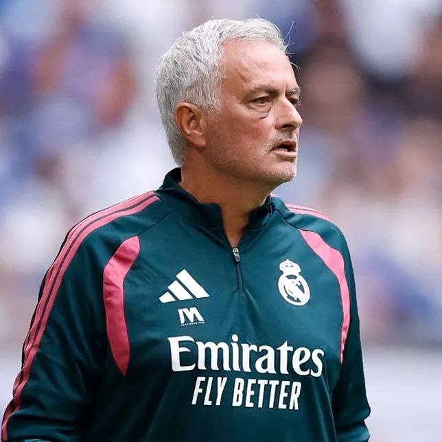 RealMadridCFNews | رئال مادرید سی اف نیوز: 💢اول شایعه بعد تماس💬📝پدررول: همیشه گفته میشود فلورنتینو پرز علاقه خاصی به شما داشته و این حس متقابل بوده. دعوت به بازگش